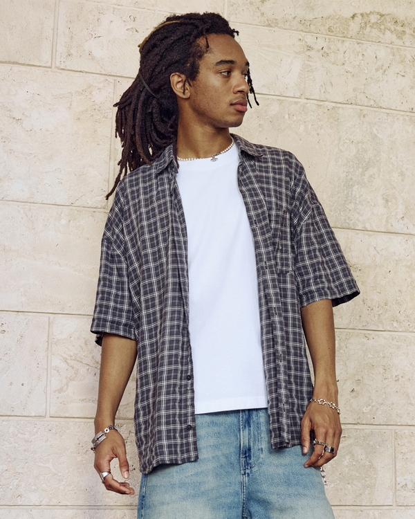 Baggy Short-Sleeve Shirt, Black Plaid view 1